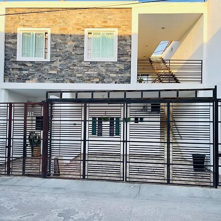 Departamentos Villa 112 马萨特兰 外观 照片