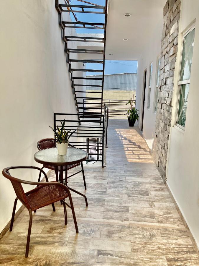 Departamentos Villa 112 马萨特兰 外观 照片